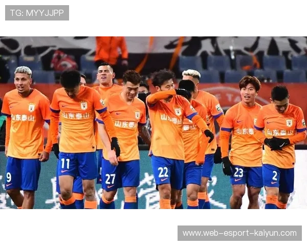 中超球队在赛季中段进行战术复盘以提高稳定性，新赛季中超球队